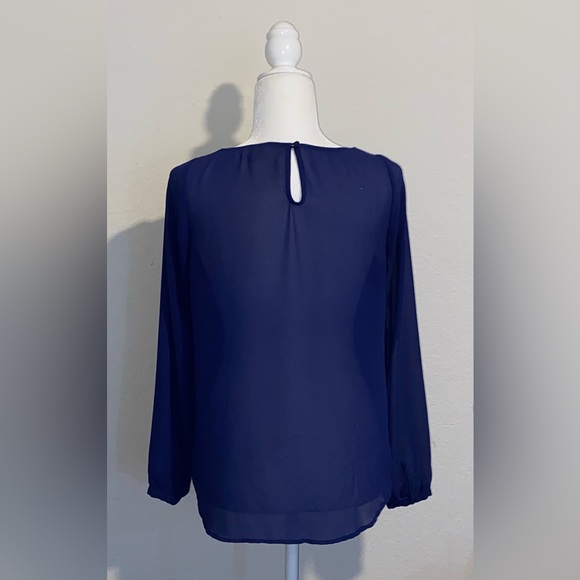 Last April Anthropologie Royal Blue Long-Sleeve Flowy Top w/Cutouts Size Medium - Picture 9 of 10